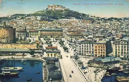 AK / Ansichtskarte  NAPOLI Neapel Naples IT Piazza dei Municipio veduta dal Faro