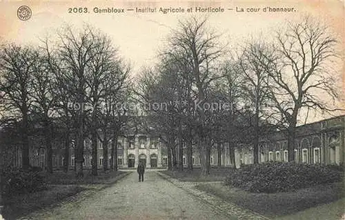 AK / Ansichtskarte  Gembloux Belgie Institut Agricole et Horticole la cour d'honneur