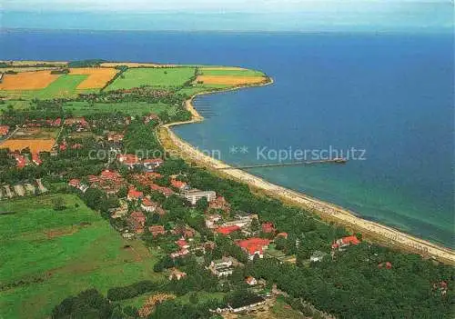 AK / Ansichtskarte  Boltenhagen Ostseebad Seebruecke Sandstrand und Steilkueste