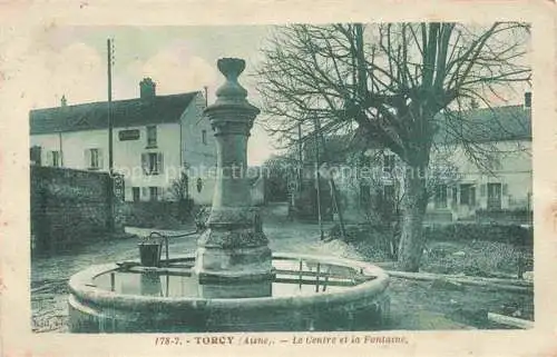 AK / Ansichtskarte Torcy en Valois_02_Aisne Le centre et la fontaine 