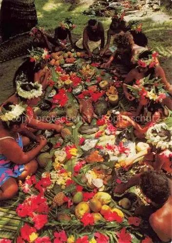 AK / Ansichtskarte  Tahiti Polynesia Un tamaaraa A Tahitian feast