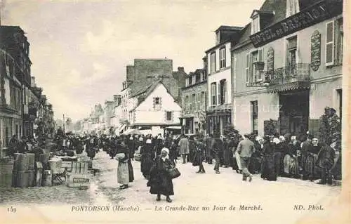 AK / Ansichtskarte Pontorson_Avranches_50_Manche Grande Rue un jour du marche 