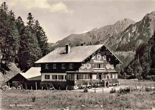 AK / Ansichtskarte  Giebelhaus 1100m Hinterstein Bad Hindelang mit Rauhhorn im Hintersteiner Tal 