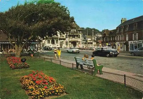 AK / Ansichtskarte Blonville sur Mer_14_Calvados Place de l Hotel de Ville