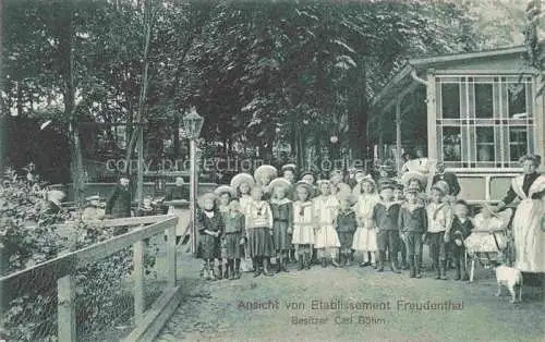 AK / Ansichtskarte  Freudenthal Itzehoe Steinburg Schleswig-Holstein Etablissement Freudenthal Gruppenbild Feldpost