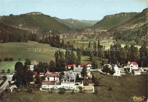 AK / Ansichtskarte St Cybranet Vue panoramique aerienne sur la Bourg et la Vallee 