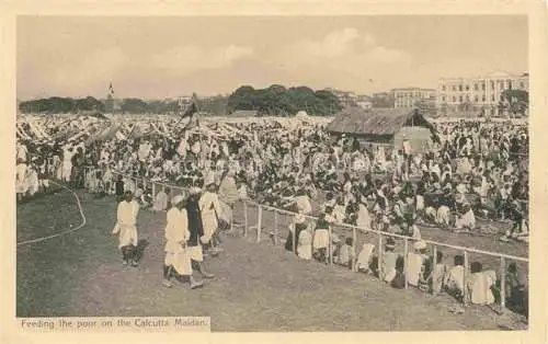 AK / Ansichtskarte  Calcutta India Feeding the poor on the Calcutta Maidan