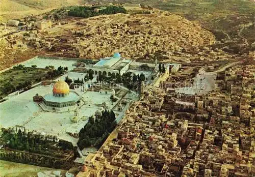 AK / Ansichtskarte  Jerusalem  Yerushalayim Israel Vieille Ville Mont du Temple avec le Dome du Roc et la Mosquee de l'Aksa