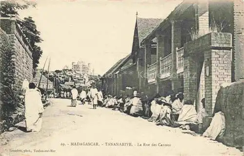 AK / Ansichtskarte  Tananarive Antananarivo Madagaskar Rue des Canons