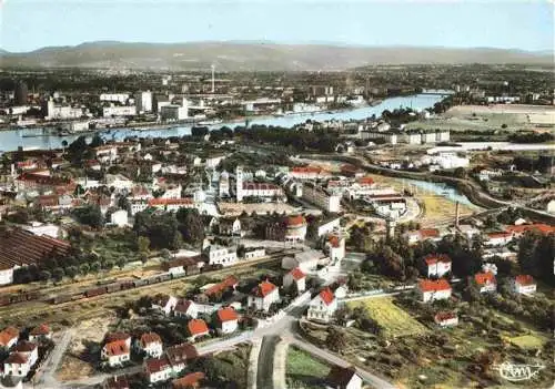 AK / Ansichtskarte Huningue_Hueningen_Mulhouse_68_Haut Rhin Vue aerienne Le Rhin et Bale en arriere plan 