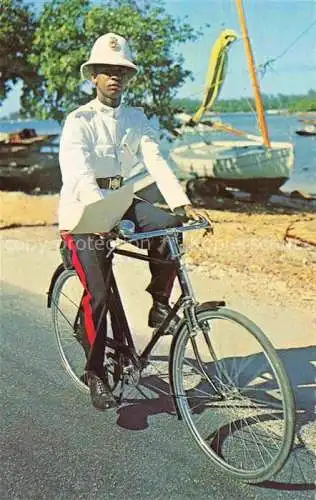 AK / Ansichtskarte  Nassau  Bahamas Bahamians policemen