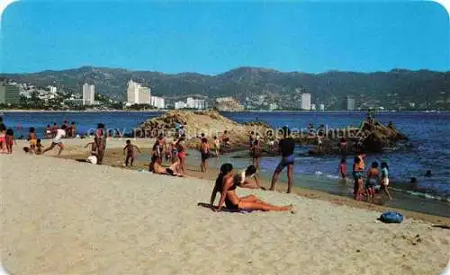 AK / Ansichtskarte  Acapulco Mexico Playa Hornos con los hoteles de lujo al fondo