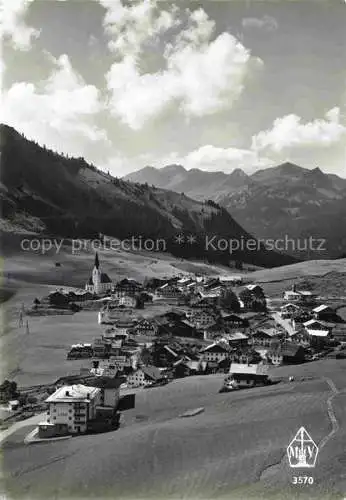 AK / Ansichtskarte  Berwang Tirol AT Gesamtansicht mit Alpenpanorama