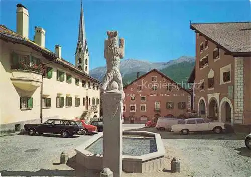 AK / Ansichtskarte  Zuoz GR Dorfplatz mit Kirche Brunnen