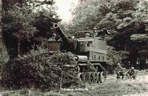 AK / Ansichtskarte  Artillerie Bundeswehr in Stellung Offenbach/Main