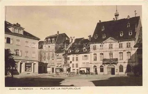 AK / Ansichtskarte  Altkirch 68 Haut-Rhin Place de la République