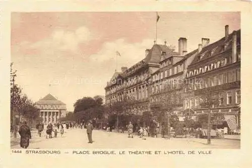 AK / Ansichtskarte  Strasbourg  Strassburg 67 Bas-Rhin Place Broglie Théâtre Hôtel de Ville