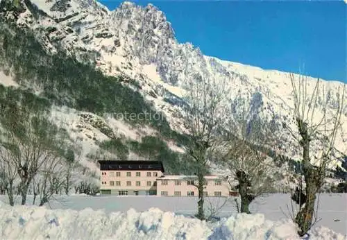 AK / Ansichtskarte  Lavaldens Moulin vieux Chalet République d'Enfants en hiver