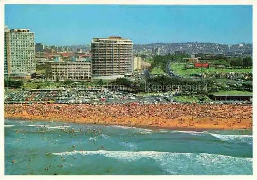 AK / Ansichtskarte  Durban  Southafrica RSA Typical Holiday Parade of Sun Worshippers and Bathers