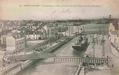 AK / Ansichtskarte  SAINT-NAZAIRE  ST-NAZAIRE 44 Loire-Atlantique Vue générale du port prise du bout de l'Ecluse de la nouvelle entrée