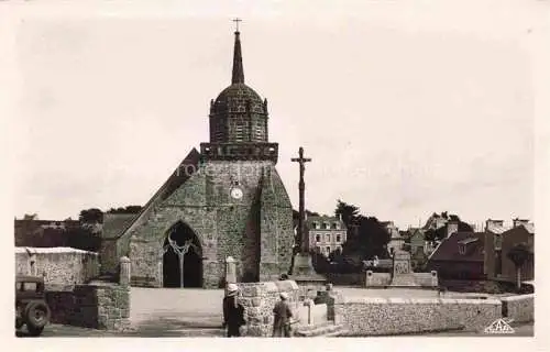 AK / Ansichtskarte  Perros-Guirec 22 Cotes-d Armor Place de l'Eglise