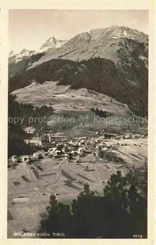AK / Ansichtskarte  Holzgau Ausserfern Lechtal Tirol AT Panorama Blick ins Tal