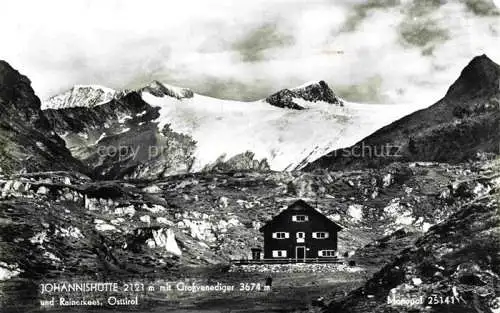 AK / Ansichtskarte  Johannishuette 2121m Praegraten Grossvenediger Tirol AT Berghuette mit Grossvenediger und Rainerkees Gletscher Alpen