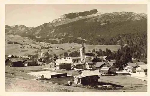 AK / Ansichtskarte  Riezlern Kleinwalsertal Vorarlberg mit Hoch Ifen