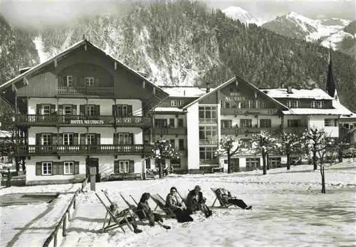 AK / Ansichtskarte  Mayrhofen  Zillertal Tirol AT Hotel Neuhaus mit Ahornspitze