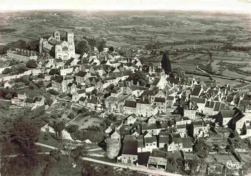 AK / Ansichtskarte  Vezelay 89 Yonne Vue aerienne de la Ville et de l'Eglise Abbatiale de la Madeleine