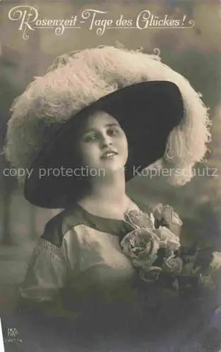 AK / Ansichtskarte  Foto KKGH Nr. 2447/4 Hutmode Rosen