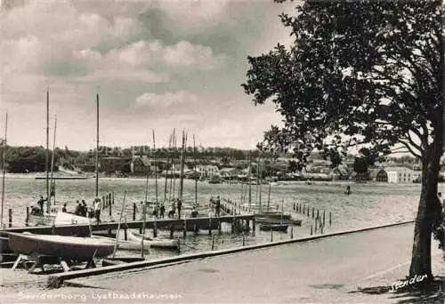 AK / Ansichtskarte  Sonderborg DK Lystbaadehavnen