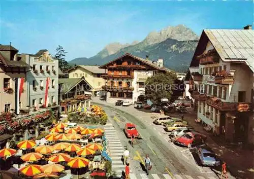 AK / Ansichtskarte  St Johann Tirol AT Hauptplatz Blick gegen Wilden Kaiser Kaisergebirge