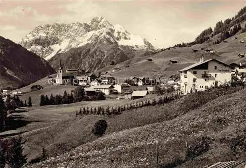 AK / Ansichtskarte  Hirschegg Kleinwalsertal Vorarlberg AT mit Widderstein und Baerenkopf