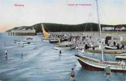 AK / Ansichtskarte  MISDROY Ostseebad Miedzyzdroje PL Strand mit Familienbad