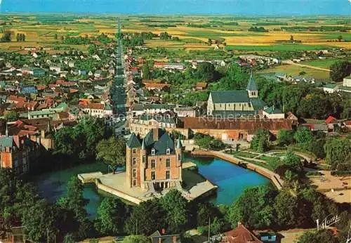 AK / Ansichtskarte  Bellegarde du Loiret 45 Donjon du château bâti par Nicolas Broque Eglise et la ville vue aérienne