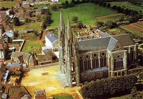 AK / Ansichtskarte  Pontmain 53 Mayenne Basilique et Colonne de l'Apparition vue aérienne