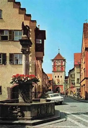 AK / Ansichtskarte  Wangen Allgaeu Bayern Paradiesstrasse und Lindauer Tor Brunnen