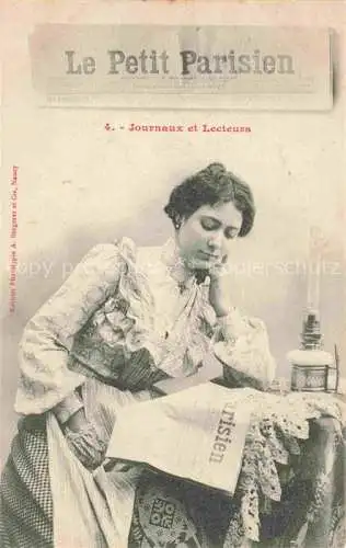 AK / Ansichtskarte  Zeitung Newspaper Journal Giornale-- 4 Jouenaux et Lecteurs Le Petit Parisien Frau 