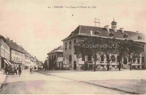 AK / Ansichtskarte  Thann  68 Haut-Rhin La Place et l'Hotel de Ville