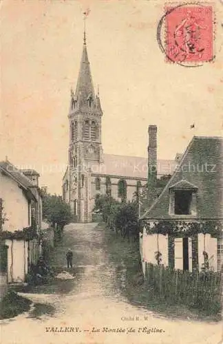 AK / Ansichtskarte  Vallery 89 Yonne La Montee de la'Eglise