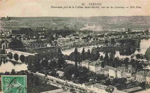 AK / Ansichtskarte  Vernon  Evreux 27 Eure Panorama pris de la Colline Saint Michel vue sur les Casernes