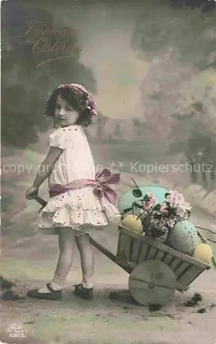 AK / Ansichtskarte  Foto RKL Nr. 4187/1 Easter Paques Pasqua Oster Eierwagen Maedchen