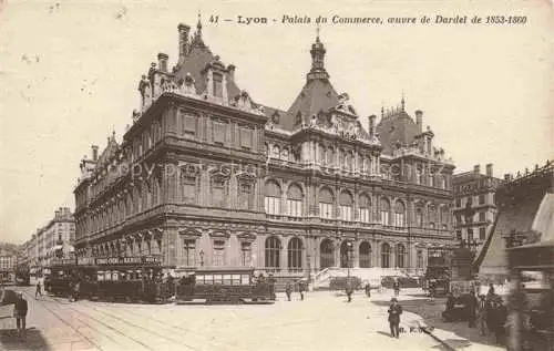 AK / Ansichtskarte  Strassenbahn Tramway-- Lyon Palais du Commerce