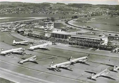 AK / Ansichtskarte  Flughafen Airport Aeroporto Zuerich Kloten 