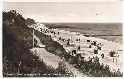 AK / Ansichtskarte  HENKENHAGEN Ustronie Morskie PL Strand mit Promenade