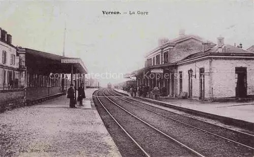 AK / Ansichtskarte  Vernon  Evreux 27 Eure La Gare