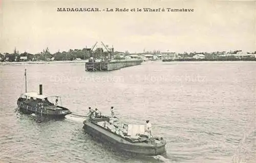 AK / Ansichtskarte  Madagascar Madagaskar La Rade et le Wharf a Tamatave