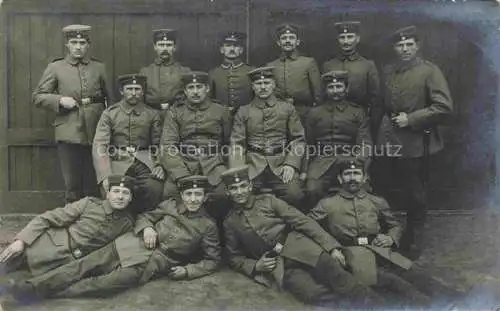 AK / Ansichtskarte  FueRTH  Bayern Gruppenaufnahme Soldaten