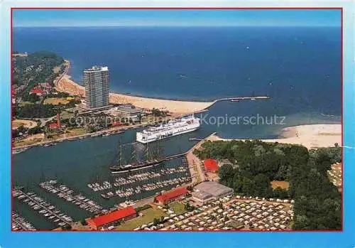 AK / Ansichtskarte  TRAVEMueNDE Ostseebad Hafen Faehre